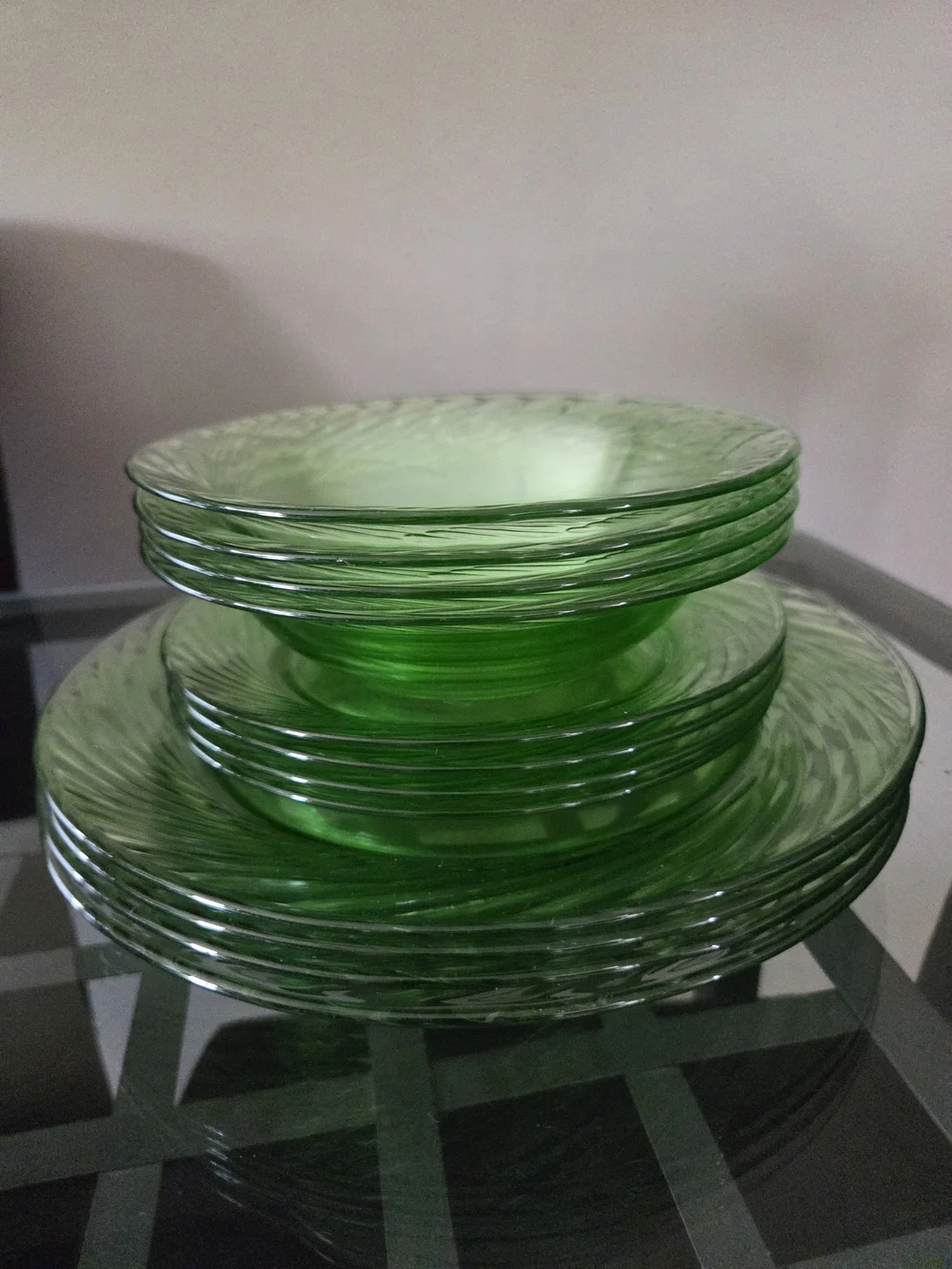 Vintage Pyrex Green Swirl Glass Dinnerware Set 12 Pieces 4 Dinner 4 Salad 4 Bowl